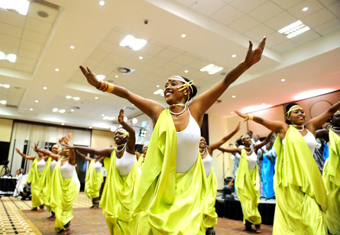 National ballet dancers perform at the Rwanda Uganda Business Forum Dinner - Kigali, 11 October 2013 (Paul Kagame/Flickr)