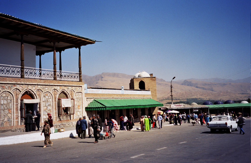 Market in Tajikistan, photo via creative commons