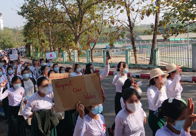 A group of uniformed schoolteachers protesting in Hpa-an on 9 February 2021 (photo credit: wiki commons CC BY-SA 4.0)