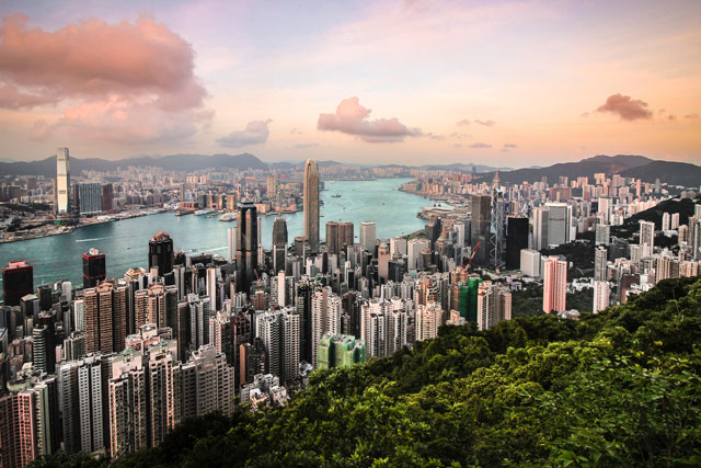 Sky view of Hong Kong city (via unsplash.com)