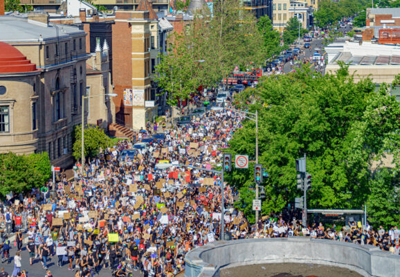 Freedom of Peaceful Assembly photo credit Ted Eytan via Flicker https://flic.kr/p/2j9qZYN